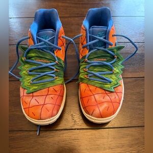 Nickelodeon Spongebob Kids Sneakers - Vibrant Orange and Green 2Y